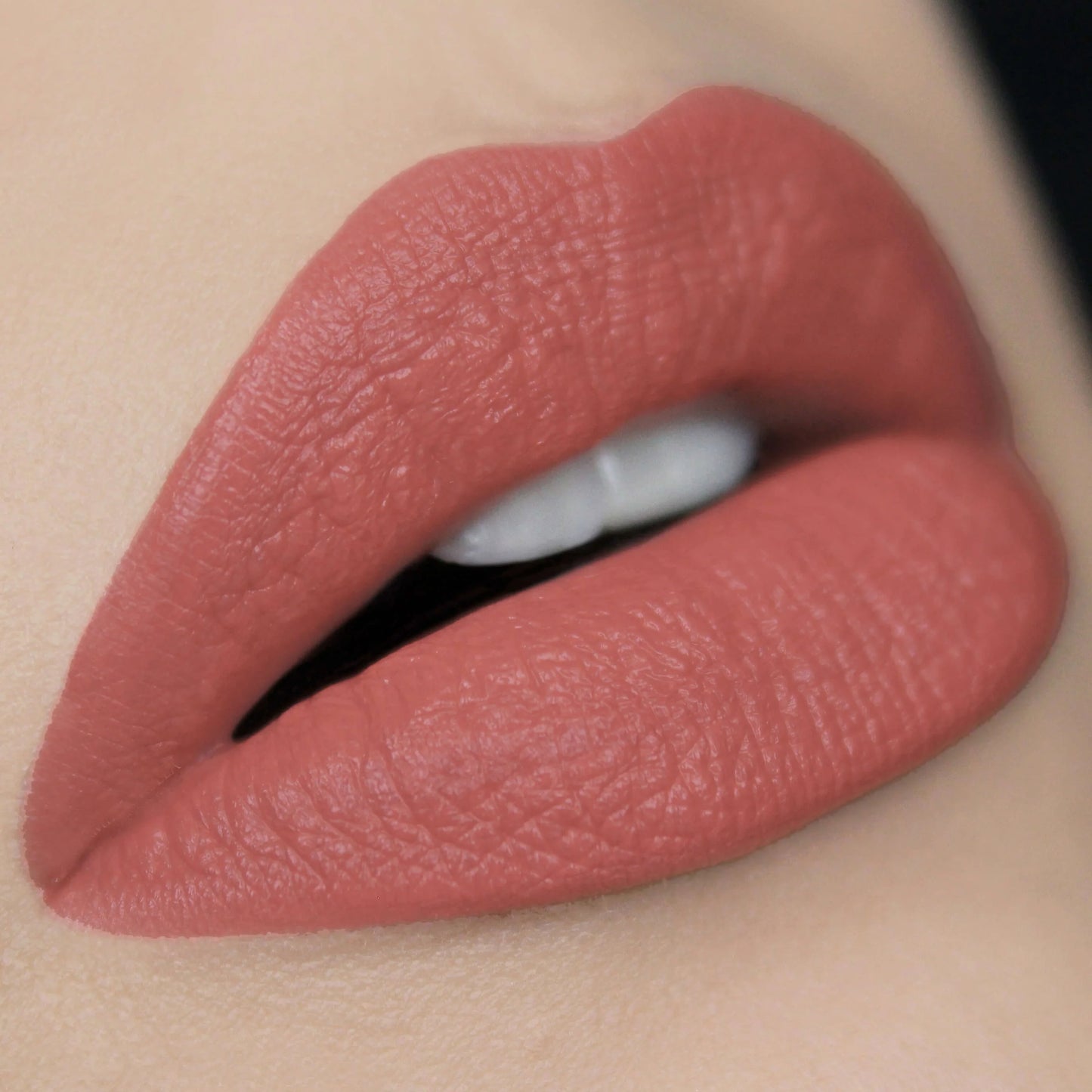 Youngblood Mineral Makeup Hydrating Liquid Lip Creme